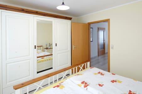Komfortferienwohnung Zentrum Ludwigsbourg Extérieur photo
